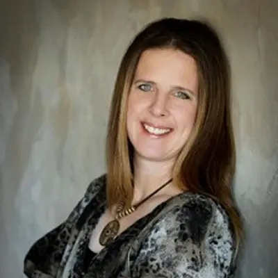 Karin Kasinger