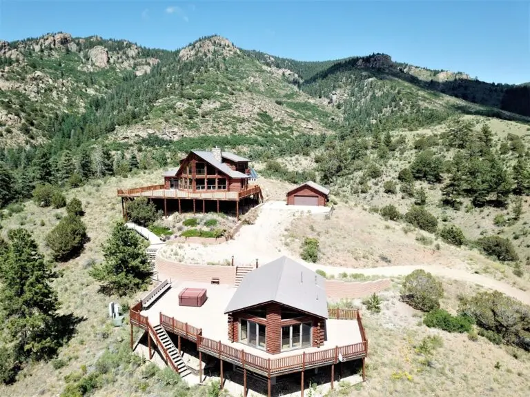 Luxury Mountain Ranch For Sale in Custer County