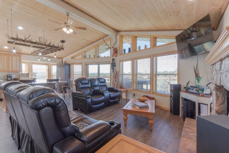 04_357c1f2a-3e51-4014-879c-313b3ac7c1d8