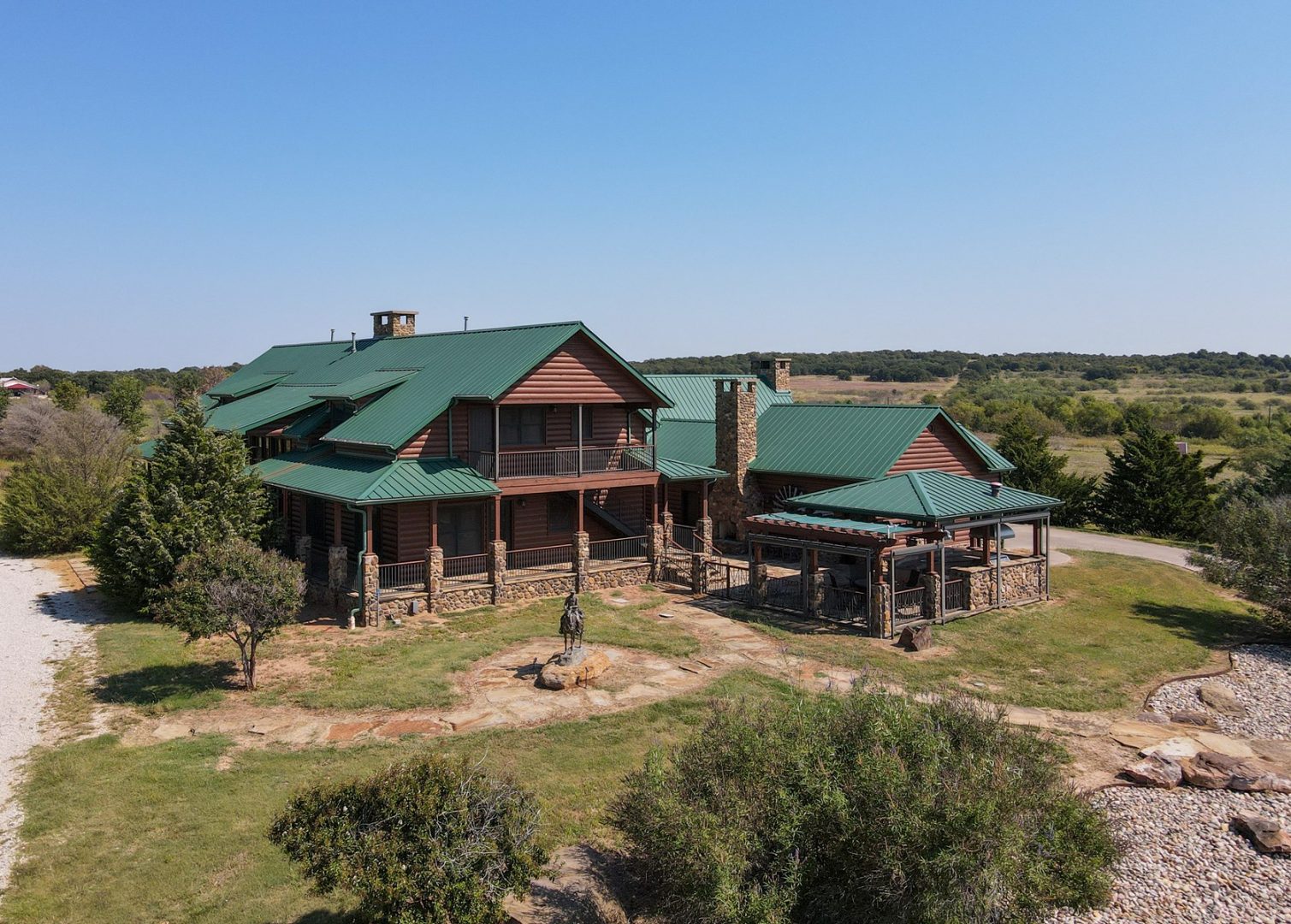 Premier Equestrian Ranch in Bowie, TX Remarkable 75 Acres UCRP