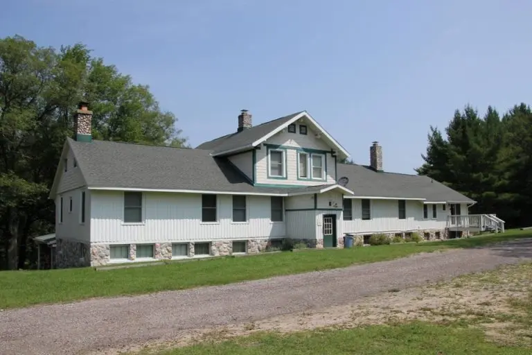 beaver lake lodge