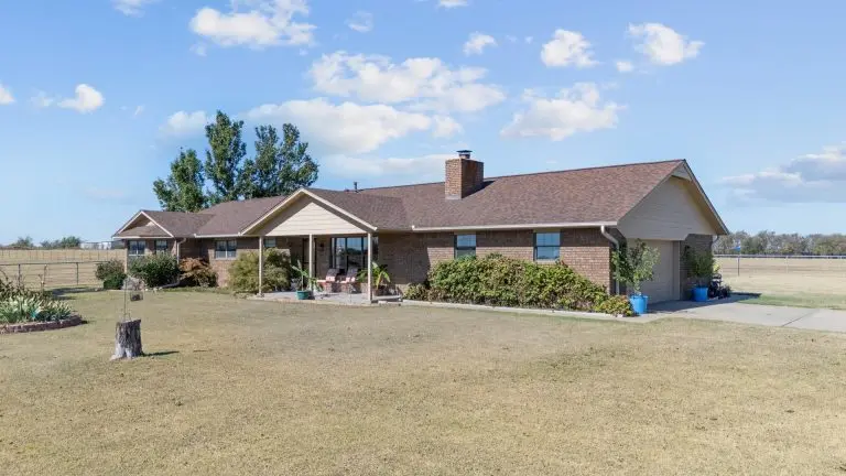 ranch in adair