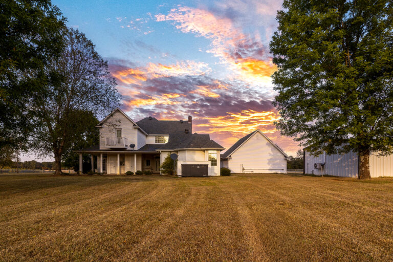 1136 CR 2001 New Boston