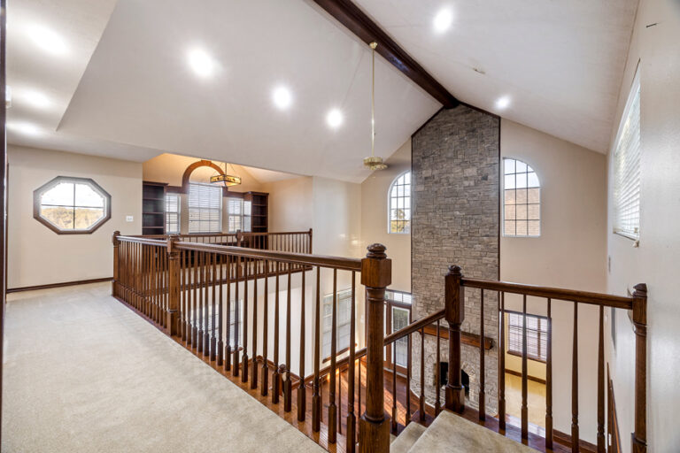 1136 CR 2001 New Boston