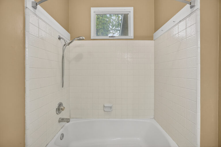 15_60e74d52-86da-4124-a3dc-0b025cb4e43b