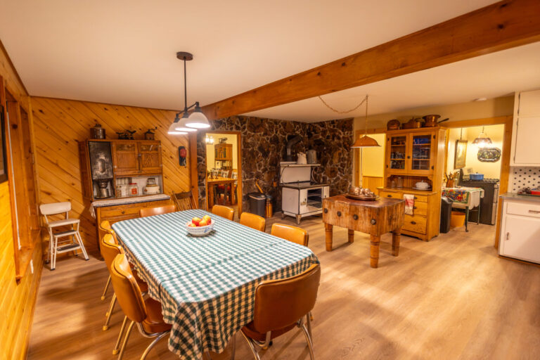 13_cd745a86-1f3e-40e8-9ec3-eb05c102963c