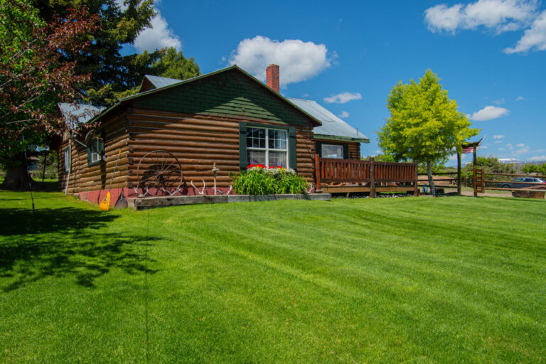 33_87e8af61-f6db-45a6-ba77-ebe8d2d8a55a