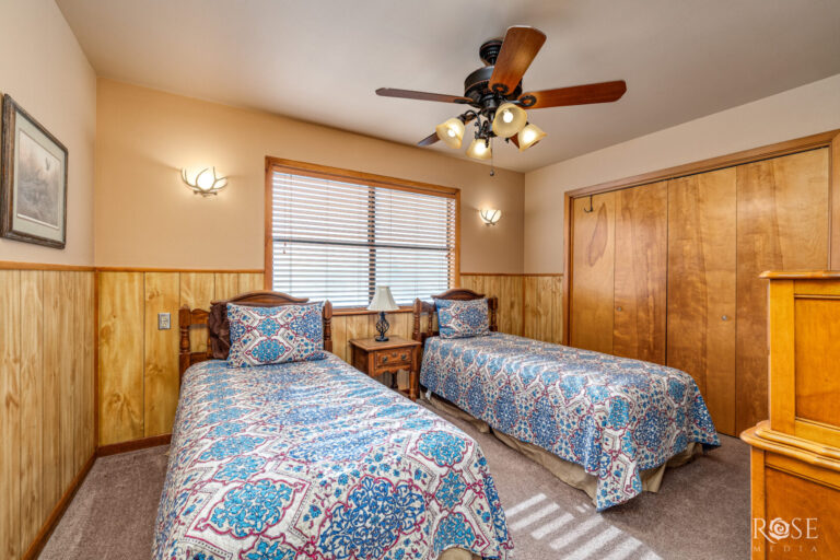 10_5c5ac83a-8ed8-441e-9867-4123b1fa04a3