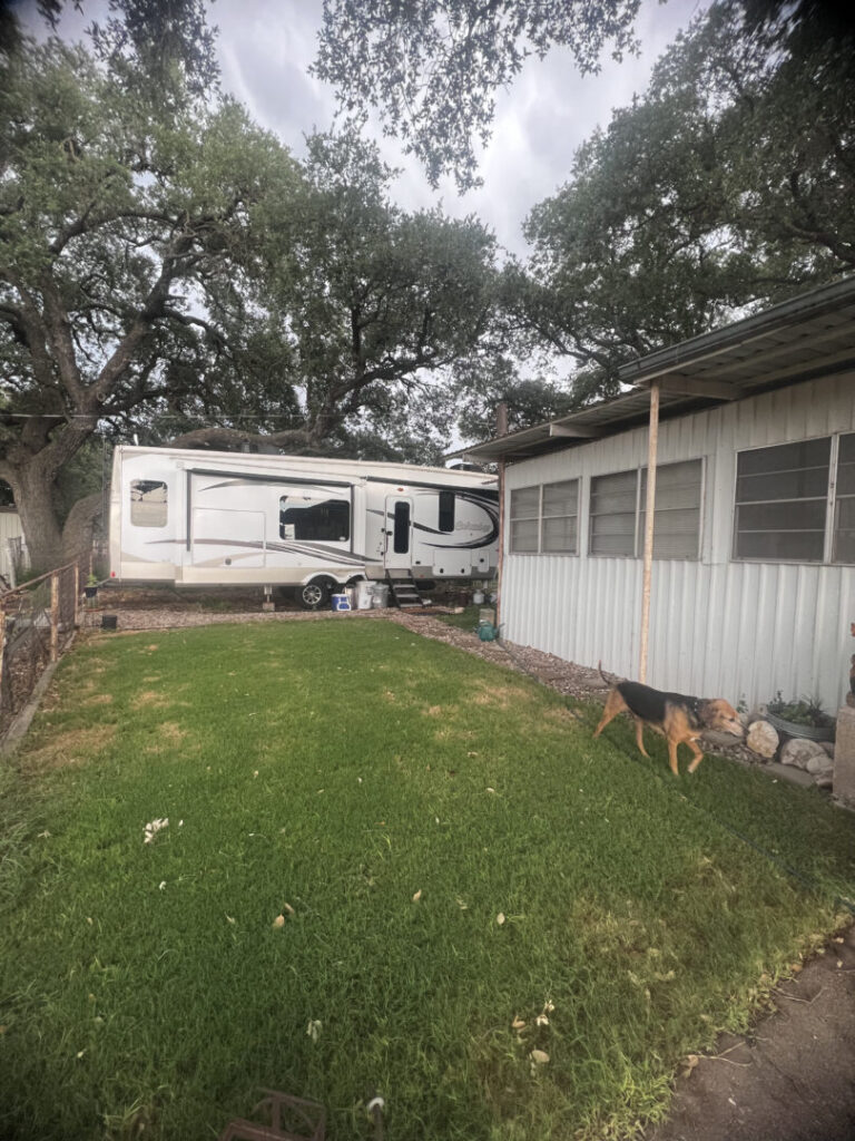 12_8972e24e-bf8b-4fe3-874f-d8e5b3d76af5