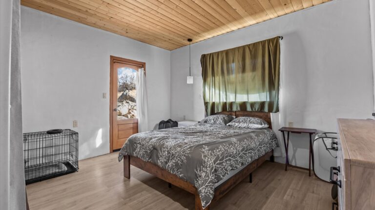 16_59898a08-0669-4d27-b010-5662b6d2c757