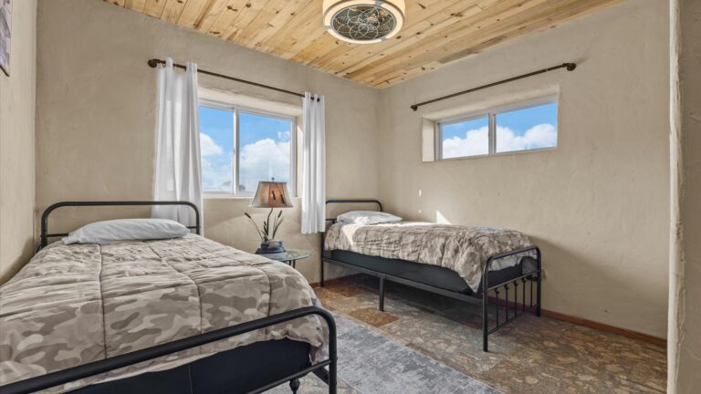 17_0a19dd81-438f-4737-b77a-ba421795dab2