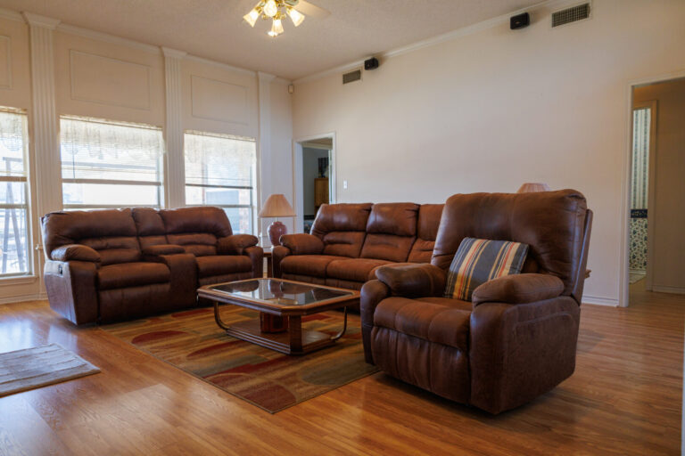 22_5ed1f13b-da6e-44f3-9de7-50f03d67a577