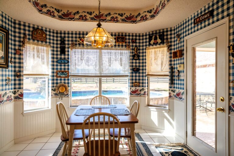 27_c9a31ad6-d927-4d20-82fb-a67c1f305c2a