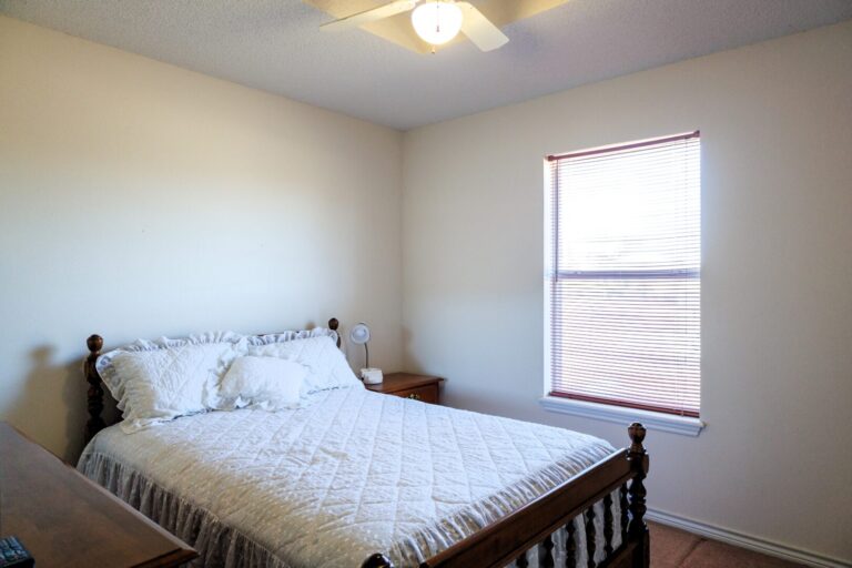 33_e5512d98-915a-447f-bdc1-ec9b52959b87