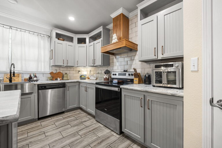 25_cb524f47-f1b2-4de2-8497-b884cfba1121