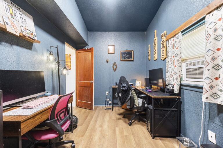 40_811691ae-c1a0-4ab4-8a1e-ee8ef268cb9d