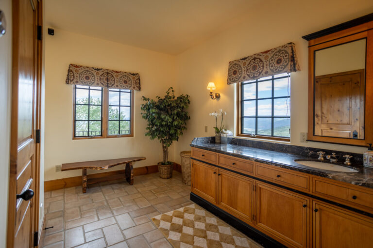 26_e519c698-33b7-4c11-9c56-8055387d1c57