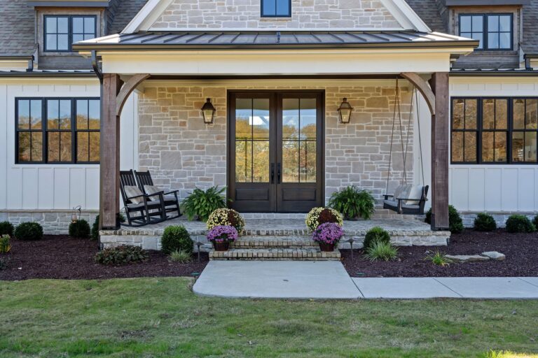By submitting this image to Realtracs Inc, the User grants to Realtracs Inc an unrestricted license to use the image in compilations of properties and in other ways authorized by the Board of Directors.