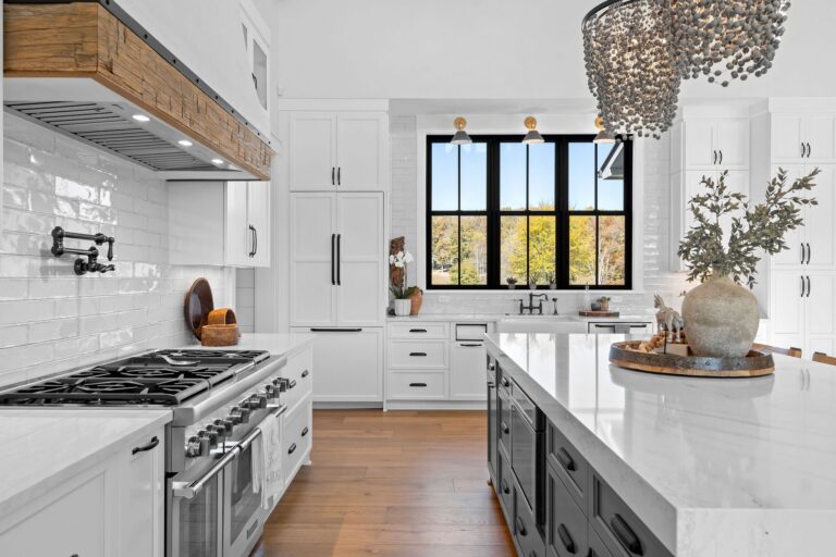 By submitting this image to Realtracs Inc, the User grants to Realtracs Inc an unrestricted license to use the image in compilations of properties and in other ways authorized by the Board of Directors.