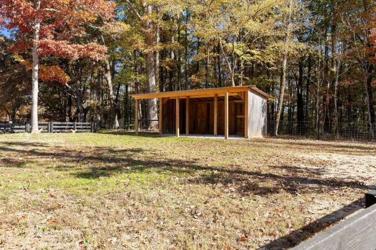 By submitting this image to Realtracs Inc, the User grants to Realtracs Inc an unrestricted license to use the image in compilations of properties and in other ways authorized by the Board of Directors.
